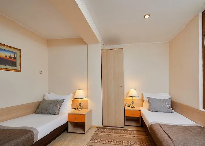 Venus 2* Sluneční pobřeží